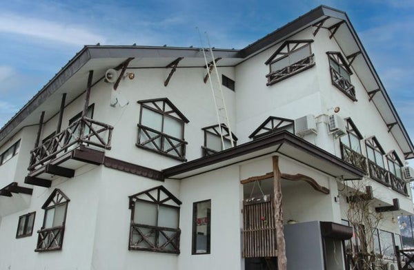 【往復新幹線指定席で行く】石打丸山「ロッヂ一幸」 2泊3日【リフト2日券付】【夕食・翌朝食付】1